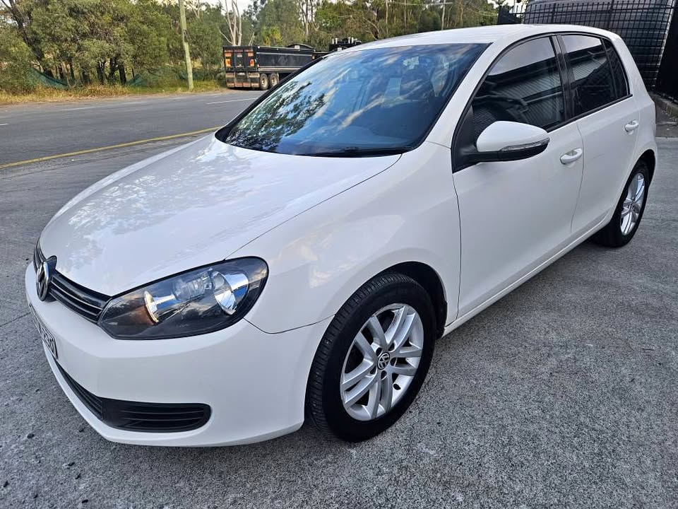 2010 Volkswagen golf 2.0lt TSI Automatic Hatch