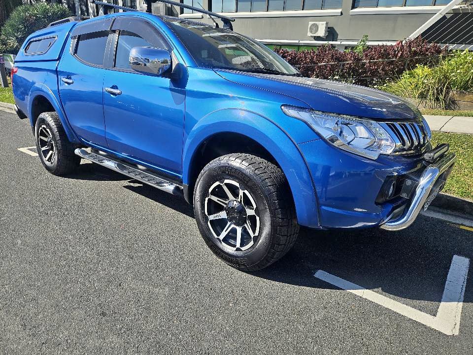 2015 Mitsubishi Triton Exceed
